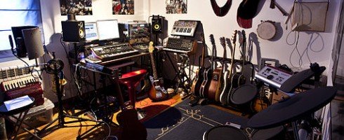 Artiste autoproduit, un processus démocratisé par les nouvelles technologies artiste-autoproduit-nouvelles-technologies-studio